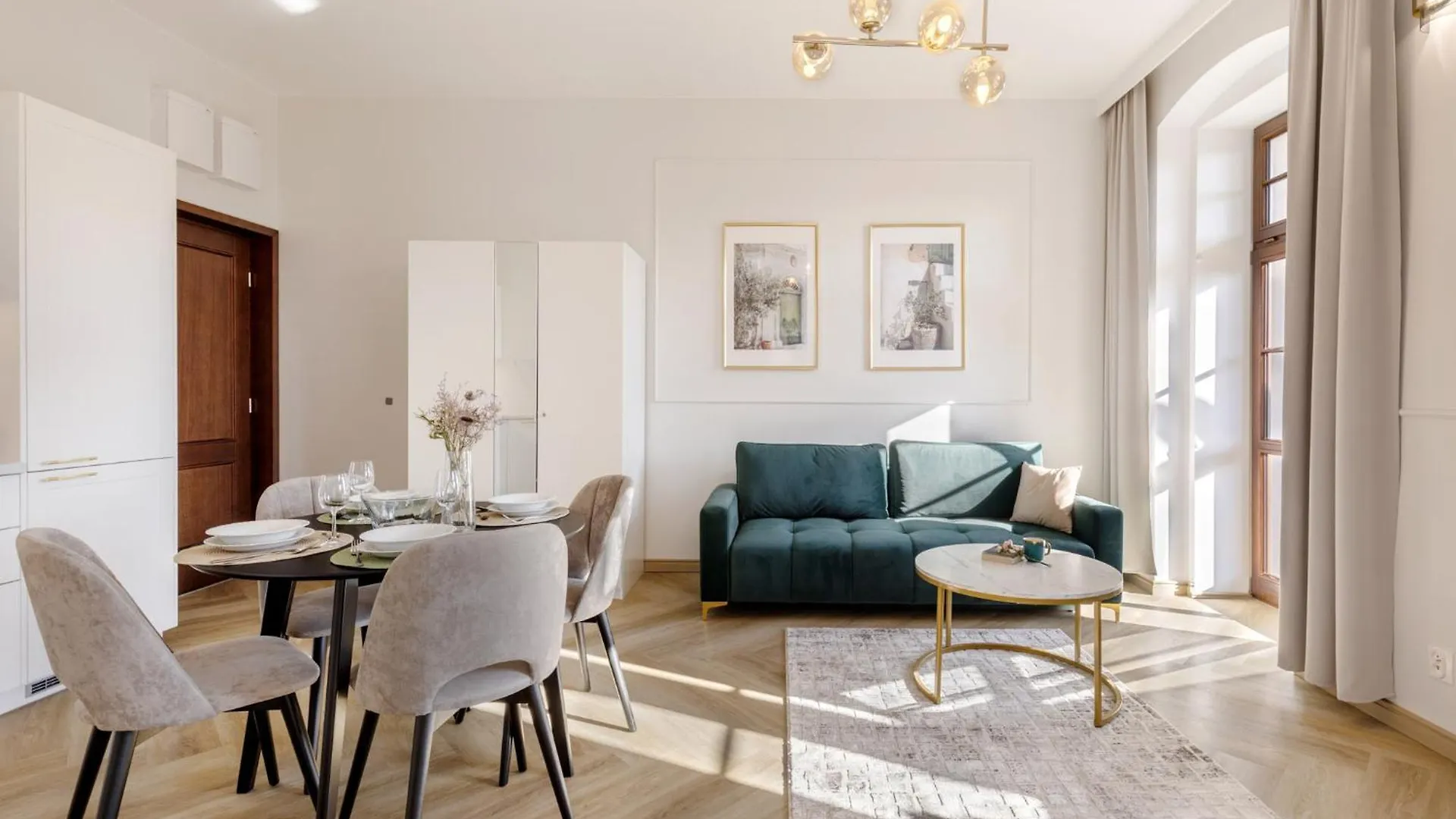 ורוצלב Sonata Apartments 0*,  פולין