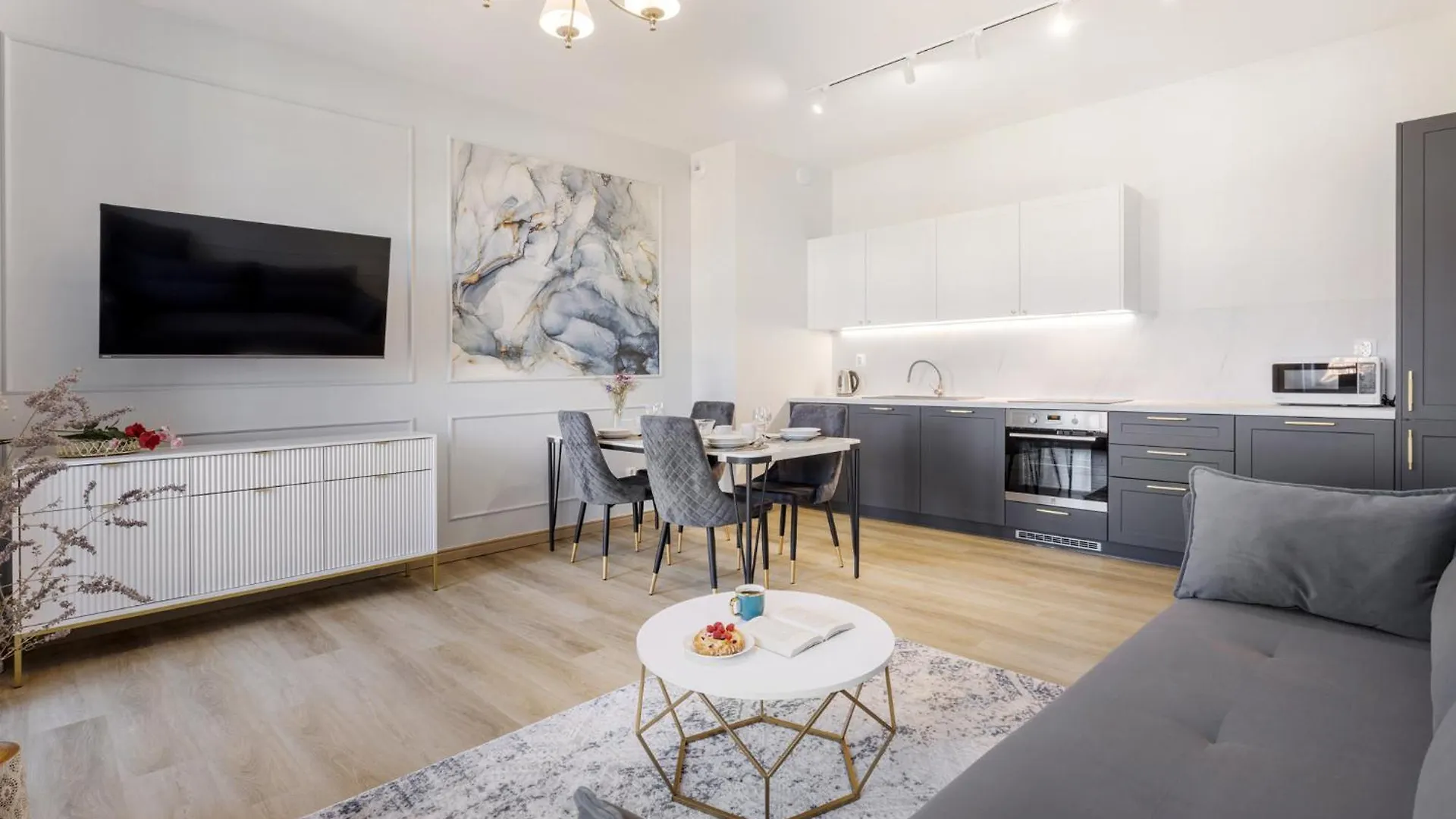 ורוצלב Sonata Apartments 0*,